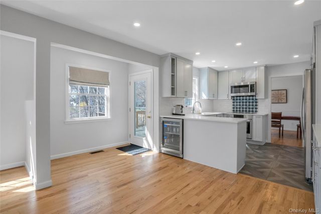 40 Brook Street, Mount Kisco, NY 10549