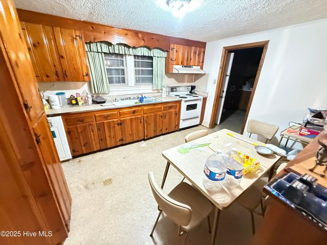 2881 Us Hwy 13 S, Goldsboro, NC 27530