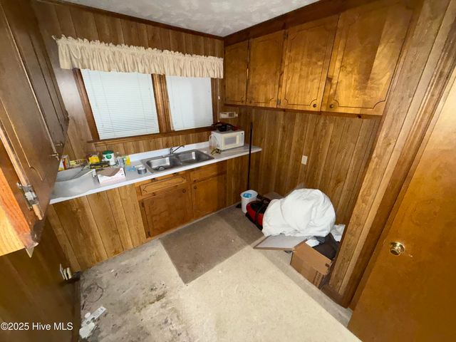 2881 Us Hwy 13 S, Goldsboro, NC 27530