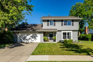 1542 Dicken Drive, Ann Arbor, MI 48103
