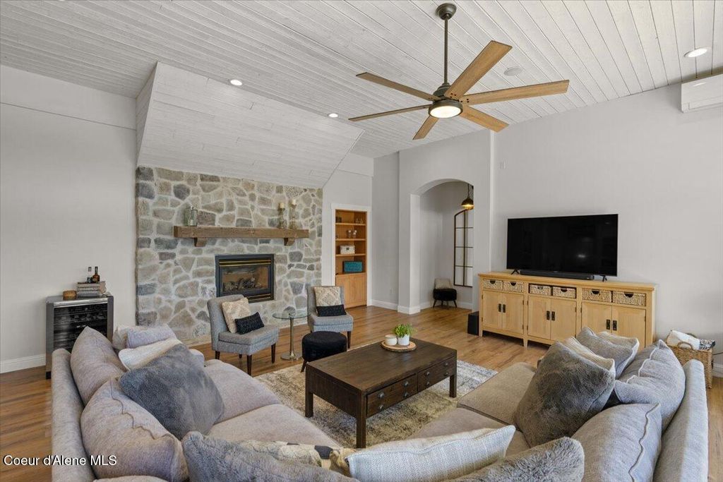 14074 N PEONY CT, Hayden, ID 83835 photo 29