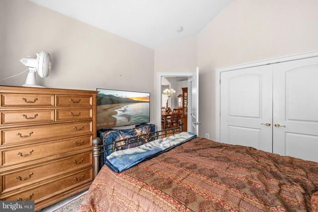6233 AUTUMN LEAF DR, Fredericksburg, VA 22407