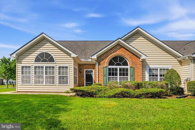 6233 AUTUMN LEAF DR, Fredericksburg, VA 22407