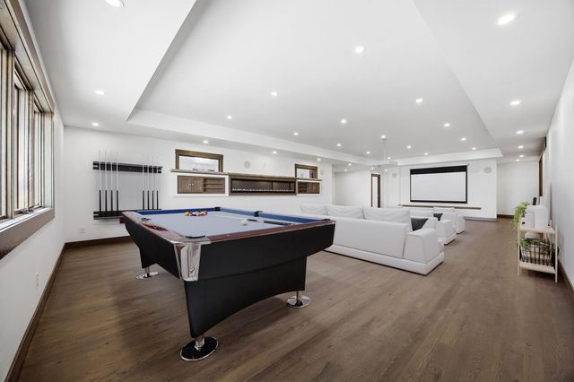 6490 Selkirk Drive S, Fargo, ND 58104