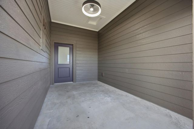 6490 Selkirk Drive S, Fargo, ND 58104