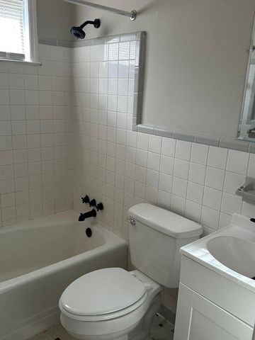 1516 N Avalon Circle, Charleston, SC 29407