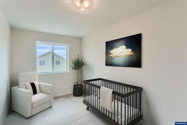 862 Sifuentez Ct, Woodburn, OR 97071