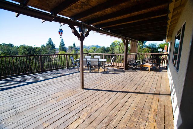 683 Languid Lane, Simi Valley, CA 93065