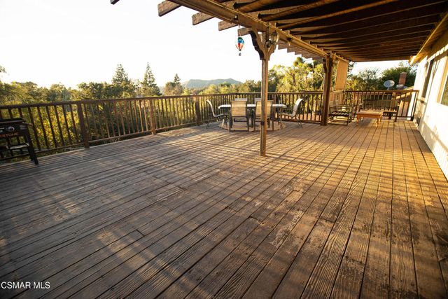 683 Languid Lane, Simi Valley, CA 93065