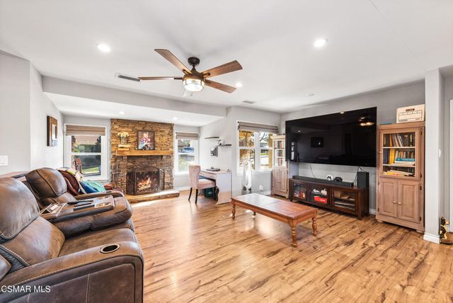 683 Languid Lane, Simi Valley, CA 93065