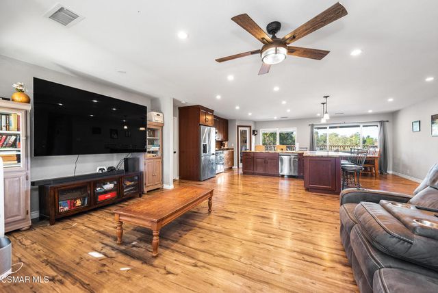 683 Languid Lane, Simi Valley, CA 93065