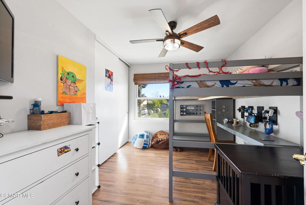 Image 9 of property listing at 683 Languid Lane, Simi Valley, CA 93065