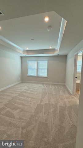 8234 WILLOWBEND TURN, Manassas, VA 20109