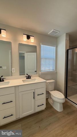 8234 WILLOWBEND TURN, Manassas, VA 20109