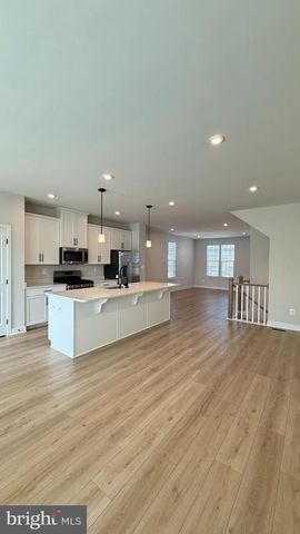 8234 WILLOWBEND TURN, Manassas, VA 20109