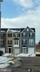 8234 WILLOWBEND TURN, Manassas, VA 20109