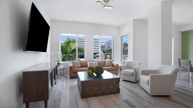 155 E Boca Raton Road 301, Boca Raton, FL 33432