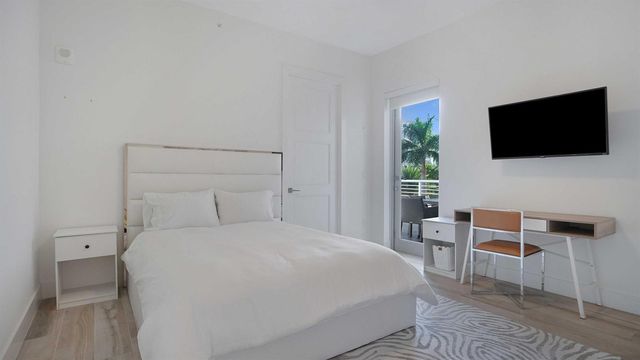 155 E Boca Raton Road 301, Boca Raton, FL 33432