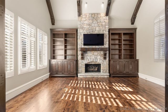 1402 E 122nd Court S, Jenks, OK 74037