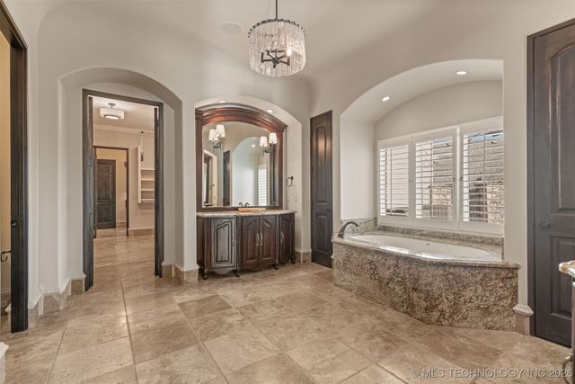 1402 E 122nd Court S, Jenks, OK 74037