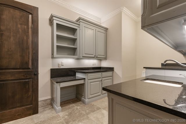 1402 E 122nd Court S, Jenks, OK 74037