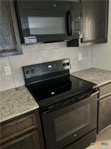 6009 Amelia Earhart Boulevard A, Killeen, TX 76543