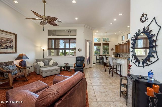 2264 Sedona Hills Parkway, Las Cruces, NM 88011