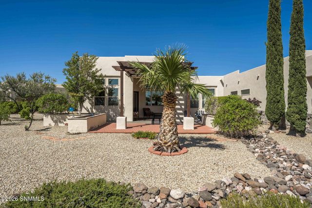 2264 Sedona Hills Parkway, Las Cruces, NM 88011