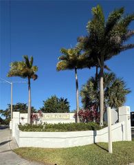 201 Lake Pointe Drive 202, Oakland Park, FL 33309