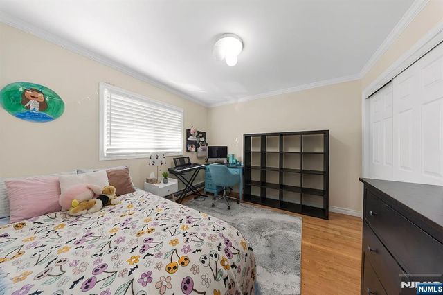 29 Pine Street, Lodi, NJ 07644