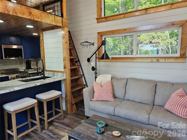 171 Duff Cove Road, Brevard, NC 28712