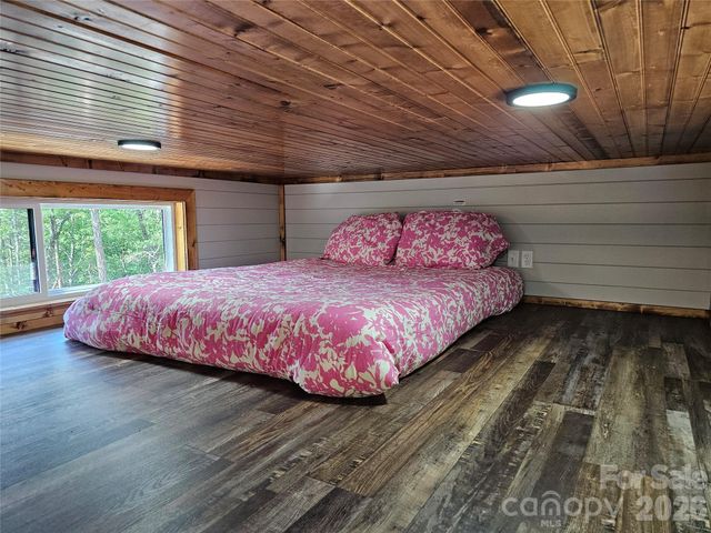 171 Duff Cove Road, Brevard, NC 28712