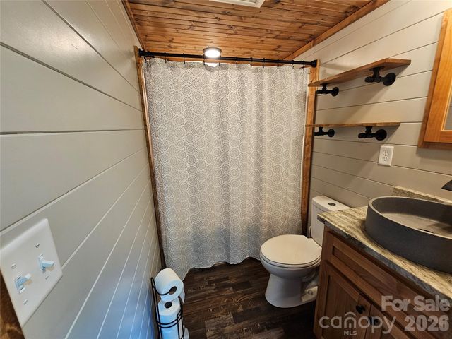 171 Duff Cove Road, Brevard, NC 28712