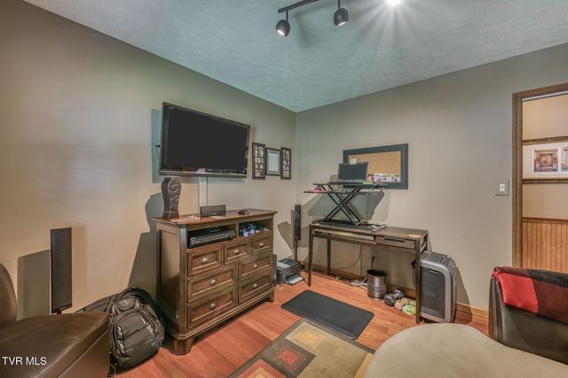 111 Whitson Drive, Elizabethton, TN 37643