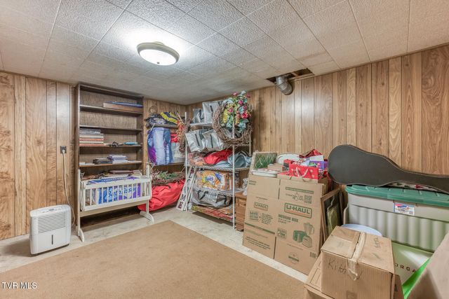 111 Whitson Drive, Elizabethton, TN 37643