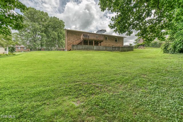 111 Whitson Drive, Elizabethton, TN 37643