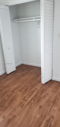 4103 Riverside Dr 4, Coral Springs, FL 33065