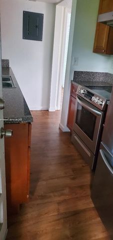 4103 Riverside Dr 4, Coral Springs, FL 33065