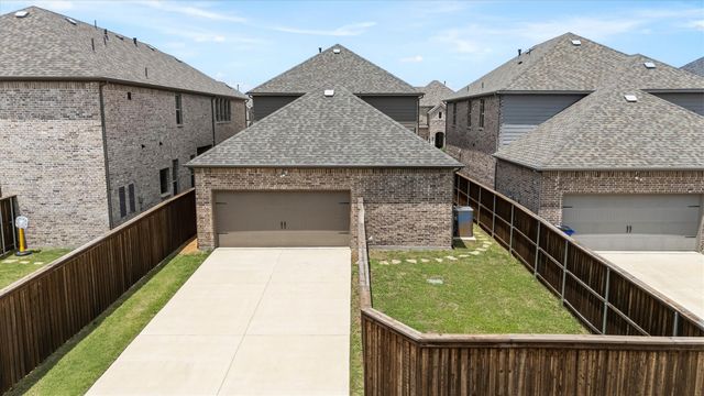 2714 Colby Drive, Mansfield, TX 76063