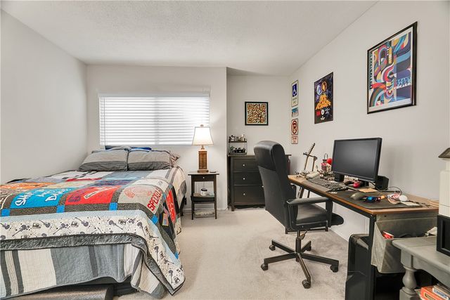 126 43rd, Manhattan Beach, CA 90266