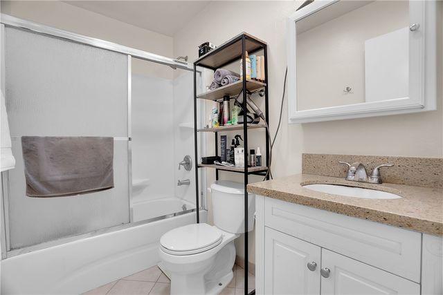 126 43rd, Manhattan Beach, CA 90266