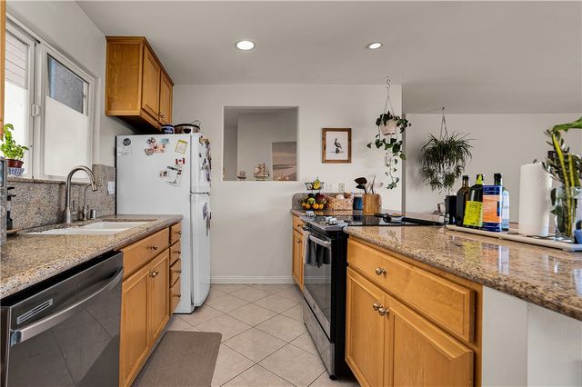 126 43rd, Manhattan Beach, CA 90266