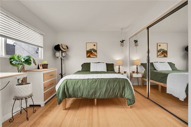 126 43rd, Manhattan Beach, CA 90266