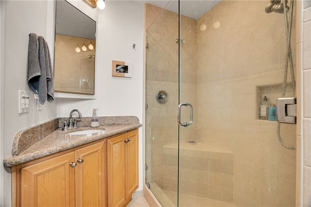 126 43rd, Manhattan Beach, CA 90266