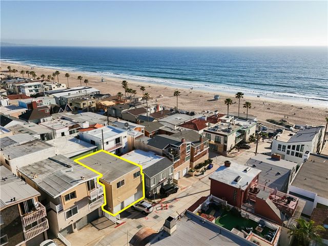 126 43rd, Manhattan Beach, CA 90266