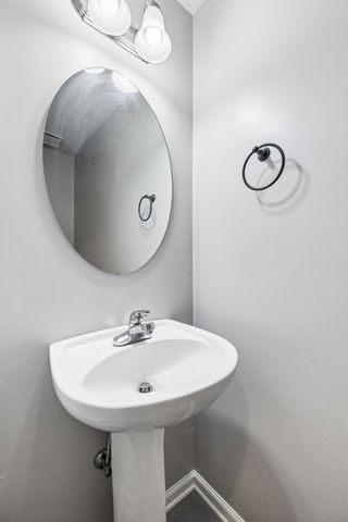 3688 Aurora Dr, Clarksville, TN 37040