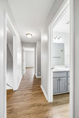 3688 Aurora Dr, Clarksville, TN 37040