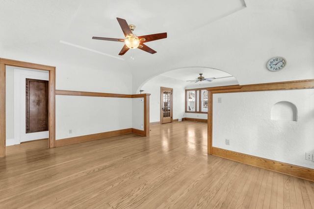 909 Augusta STREET, Racine, WI 53402