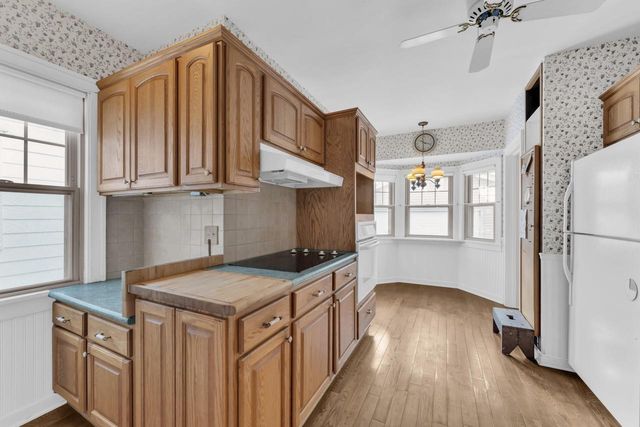 909 Augusta STREET, Racine, WI 53402