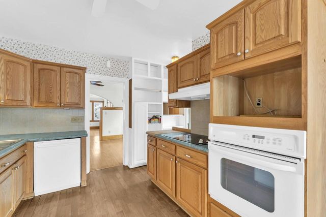 909 Augusta STREET, Racine, WI 53402